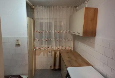 Apartament cu 2 camere semidecomandat în Girocului - 2