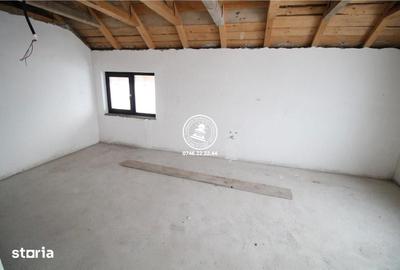 Casă cu 5 camere cu Teren 500 Mp în Holboca - 4