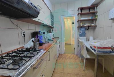 Apartament cu 4 camere semidecomandat în P-ța Sfântul Ștefan - 19