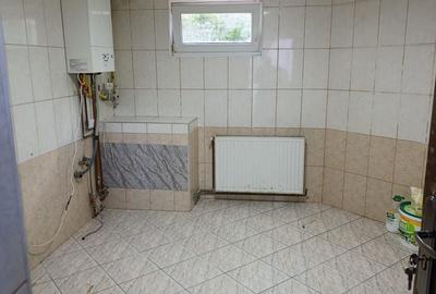 Spațiu comercial, de 20 mp, în Zorilor - 2