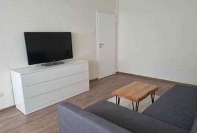 Apartament cu 2 camere decomandat în Central - 3