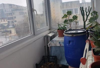 Apartament cu 2 camere decomandat, mobilat în Central - 4