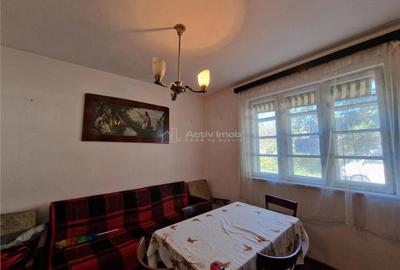 Casă cu 5 camere cu Teren 144 Mp în Muncitoresc