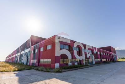 Spațiu industrial, de 20,569 mp, în Central - 3