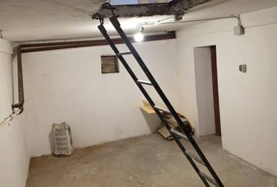 Garsonieră decomandată în Astra - 3