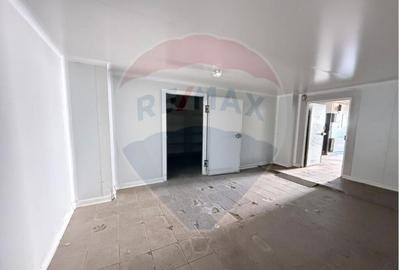 Spa?iu industrial-220 mp cu rampa ?i parcare-zona Ora?... - 5