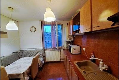 Berceni Piata Sudului metrou ,centrala proprie,aer conditionat,balcon - 8
