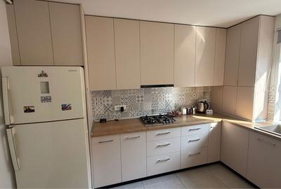 Garsonieră decomandată în Tractorul - 3