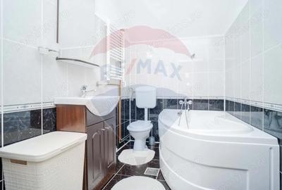 Casa / Vila cu 5 camere de vanzare in zona Central - 13