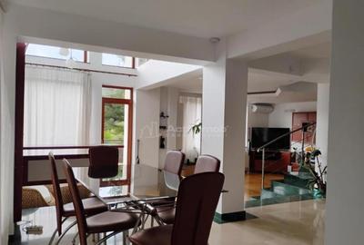 Casa/Vila- 5 camere- Drumul Poienii - 7