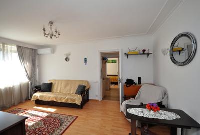 Apartament cu 3 camere semidecomandat, mobilat în Titan - 4
