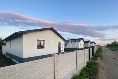 Casă cu 3 camere cu Teren 400 Mp în Central - 5