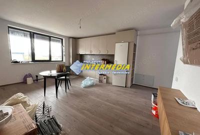 Apartament cu 2 camere decomandat în Cetate - 2
