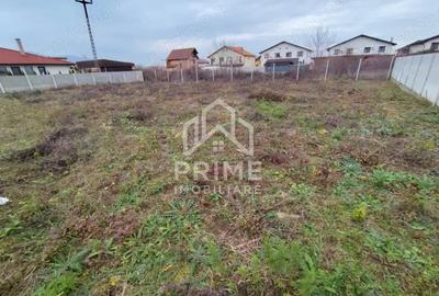 Teren de 650 mp, în Central