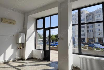 Ofer spre inchiriere spatiu comercial - Bd.M.Basarab, Bl.MB14 - 4