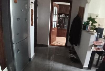 Zona Centrul Vechi-Piata , 3 camere - 1