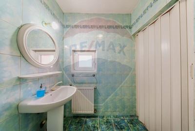 Apartament cu 4 camere semidecomandat, mobilat în Intim - 15