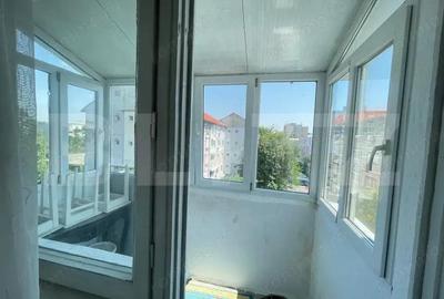 Apartament cu 2 camere semidecomandat în Central - 3
