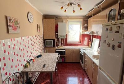 Apartament cu 2 camere decomandat în Central - 1