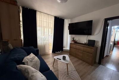 Apartament cu 3 camere decomandat, mobilat în Cornișa - 8