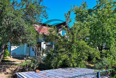 Casă cu 7 camere cu Teren 432 Mp în Central - 11