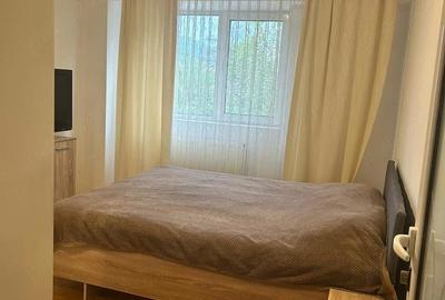 Apartament cu 3 camere decomandat în Traian - 4