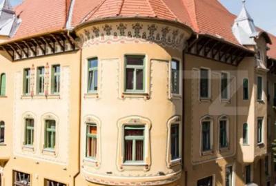 Spațiu comercial, de 52 mp, în Central - 4