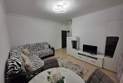 Apartament cu 2 camere semidecomandat în Militari
