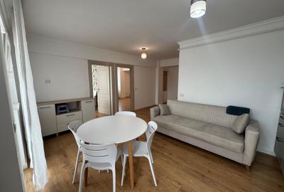 Apartament cu 3 camere semidecomandat în Vișani - 2