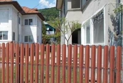 Casă individuală cu 3 camere cu Canalizare în Olteni - 2