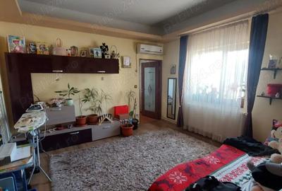 Apartament de vanzare - 1