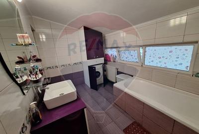 Apartament cu 3 camere de vanzare in Constanta -Km5 - 11