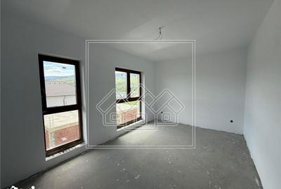 Casă cu 3 camere cu Teren 275 Mp în Central - 3