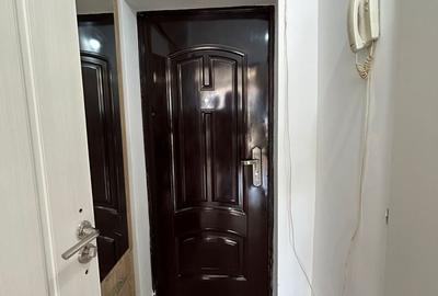 Garsoniera Titan 31 MP Bloc Reabilitat 8 Min Metrou Instalatii Schimbate Garsoniera Titan 31 MP Bloc Reabilitat 8 Min Metrou Instalatii Schimbate - 9