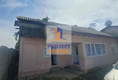 Casa cu 3 camere Tudor Vladimirescu, pretabila spa?iu comercial - 1