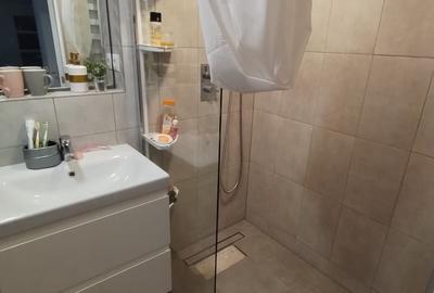 Casă cu 2 camere cu Canalizare în Furnica - 11