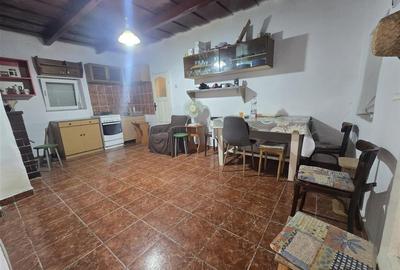 Casă cu 2 camere cu Teren 2685 Mp în Tăuteu - 11