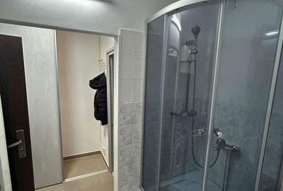 Garsonieră în Baza 3 - 4