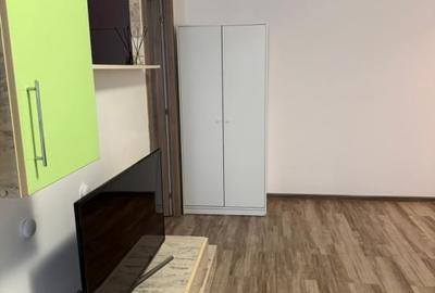Apartament cu 2 camere decomandat, mobilat în Păcii - 2