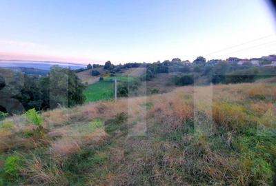 Teren de 3739 mp, în Central - 4