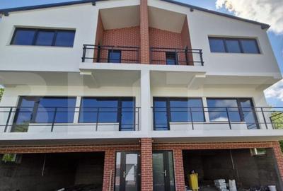 Casă cu 4 camere cu Teren 300 Mp în Iris