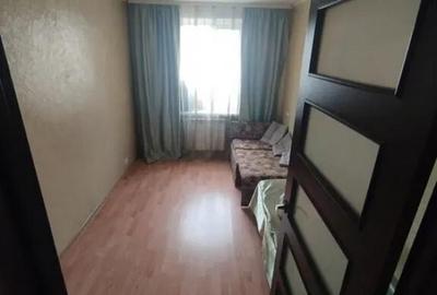 Apartament cu 3 camere decomandat în Drumul Sării - 9