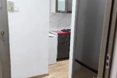 Apartament cu 2 camere semidecomandat în Podu Roș - 1