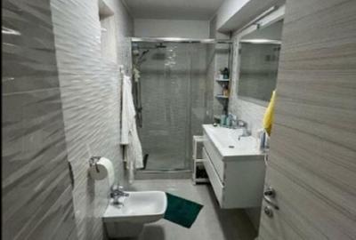 Apartament cu 3 camere decomandat în Central - 1