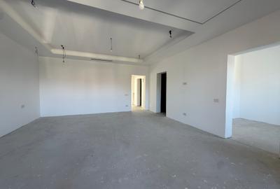 VILA 5 CAMERE - PIPERA - GRADINA - COMISION 0% - 10