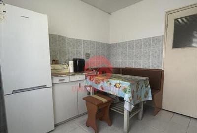 Apartament 3 camere, decomandat, Navodari - 1