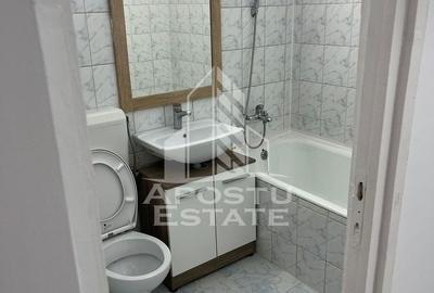 Garsonieră decomandată, mobilată în Bucovina - 5
