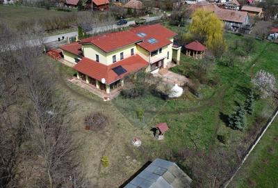 Casă individuală cu 14 camere în Tureni