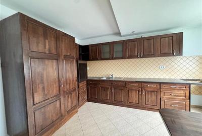 Doua case de vanzare, teren 800 mp, Zarnesti, Brasov - 4