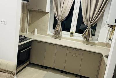 Apartament 3 camere, decomandat 70 mp in Happy Residence 3 - 6